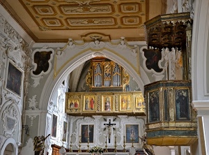 chiesa, organo, crocifisso, pulpito, altare, arco, dipinti, candelabri, interno, oro, candele, canne, statue, stucchi, dorato, quadri, croce, ceri, icone