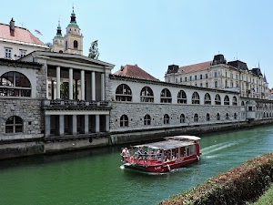 colonne, canale, finestre, archi, palazzi, acqua, imbarcazione, tetti, battello, barca, persone, campanili, siepe, torri, case, campanile, scia, traghetto, fiume
