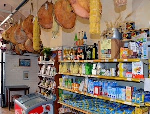 bottega, negozio, scaffali, bottiglie, prosciutti, salumi, tavolino, pasta, alimentari, salumeria, latte, prodotti, appesi, alimenti, frigorifero, tavolo, scatole