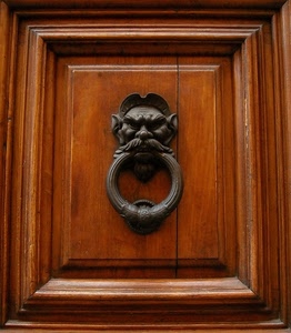 batacchio, legno, porta, portone, baffi, battacchio, marrone, bronzo, cerchio, ferro