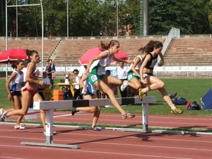 corsa, atlete, gara, ostacoli, sport, ostacolo, pista, atletica, donne, salti, salto