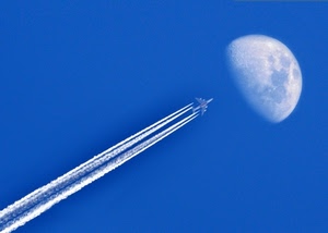 luna, aereo, cielo, scie, scia, azzurro, blu, diagonale, bianco