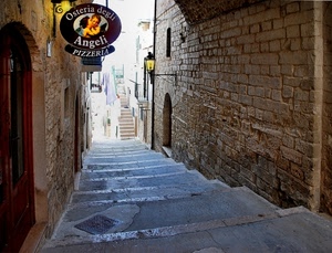 vicolo, insegna, porta, scale, gradini, lampione, scalinata, angeli, osteria, pizzeria