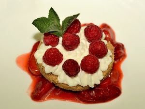 rosso, lamponi, dolce, panna, fragole, foglie, cibo, verde, torta